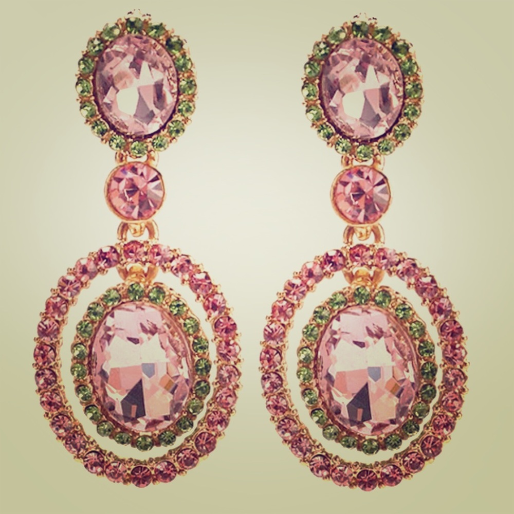 Kaptivating  Rhinestone Earrings